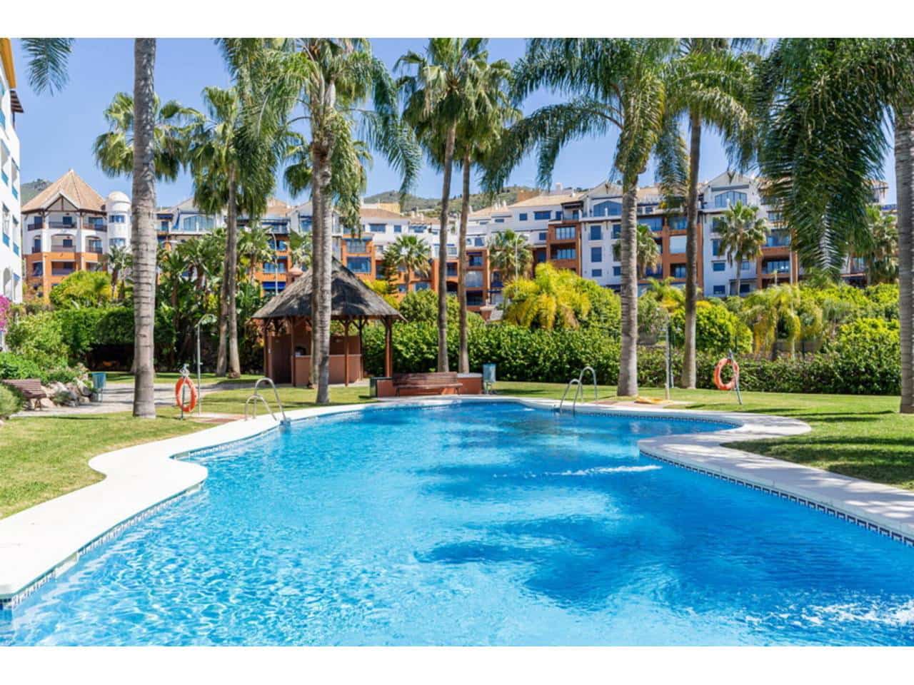 4 soveværelse Penthouse til salg i Almunecar med swimmingpool garage - € 495.000 (Ref: 8950022)