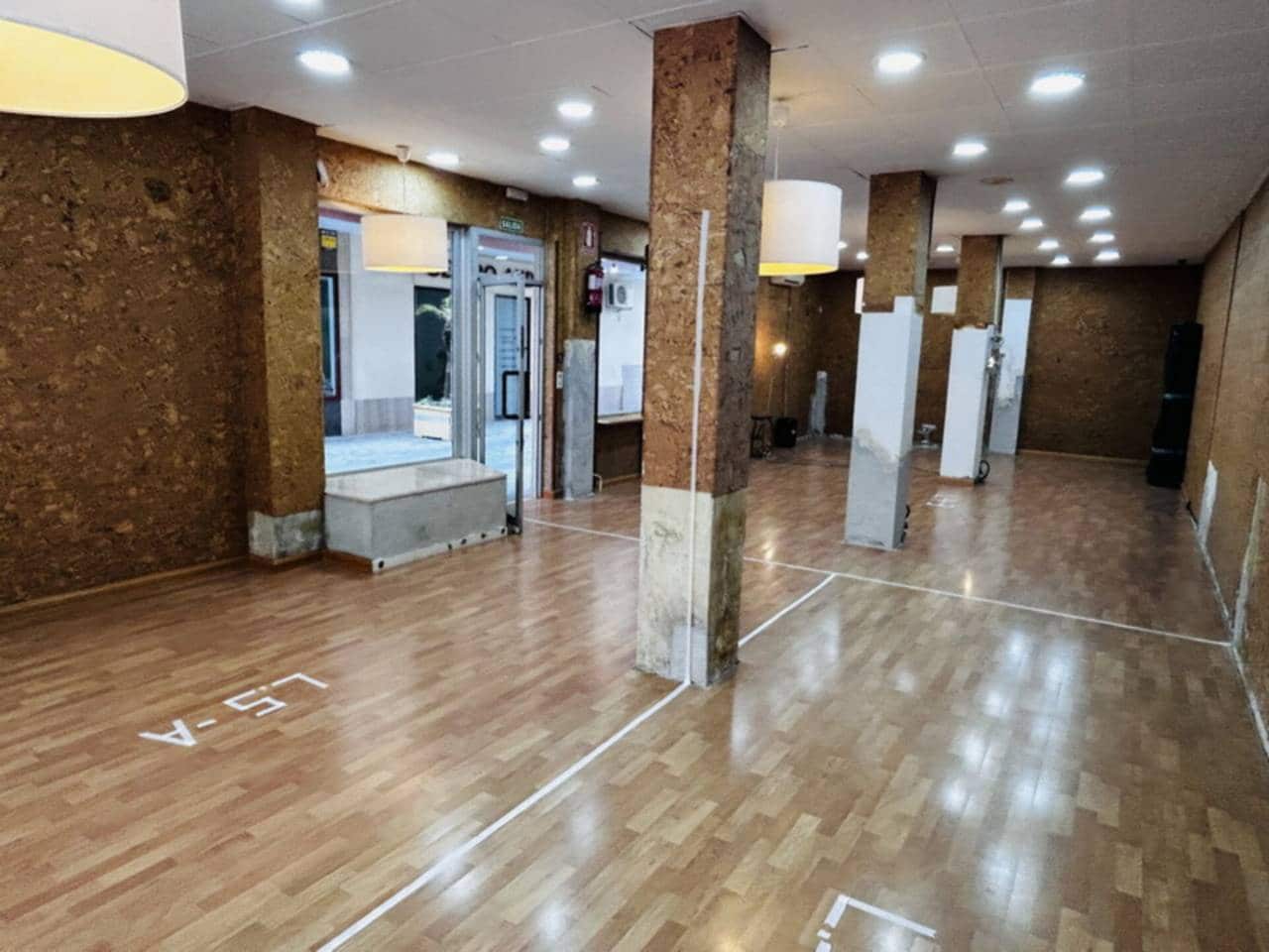 Erhverv til leje i Almunecar - € 1.900 (Ref: 8951205)