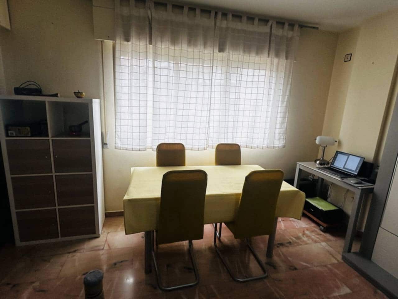 3 bedroom Flat for sale in Almunecar with pool - € 295,000 (Ref: 9008292)