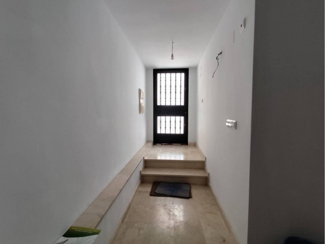 3 soverom Hus til salgs i Jete med garasje - € 190 000 (Ref: 9031277)