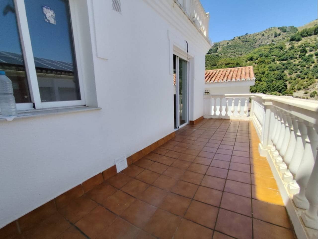 3 soverom Hus til salgs i Jete med garasje - € 190 000 (Ref: 9031277)