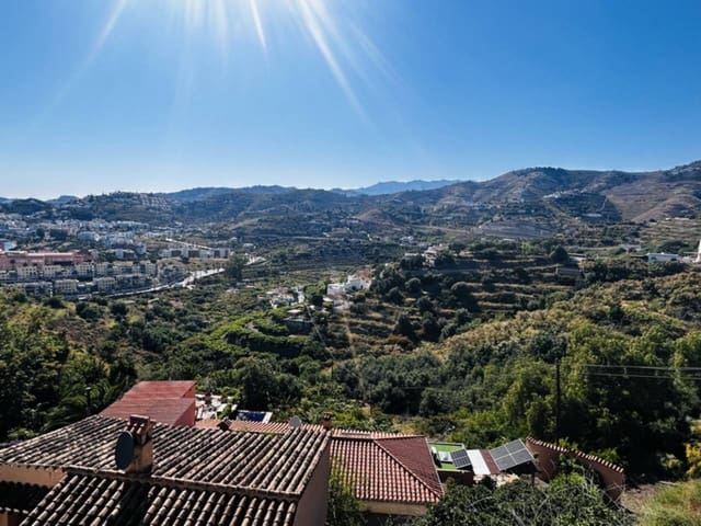 3 soveværelse Villa til salg i Taramay, Almuñécar - € 390.000 (Ref: 9056983)