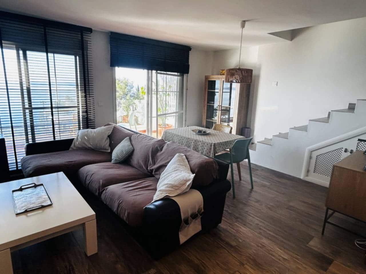 2 quarto Apartamento para arrendar em Velilla com piscina garagem - 1 200 € (Ref: 9072896)