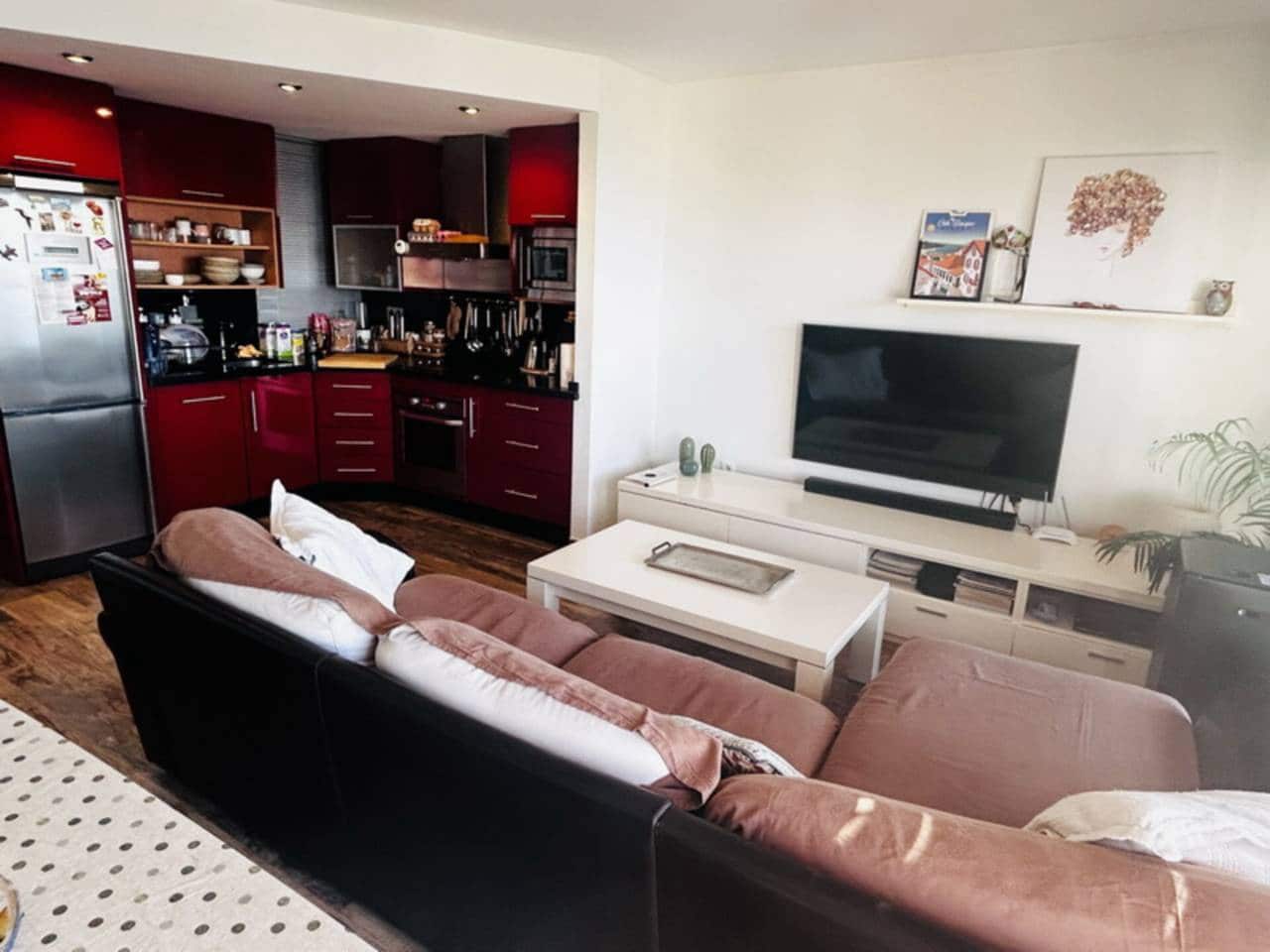 2 quarto Apartamento para arrendar em Velilla com piscina garagem - 1 200 € (Ref: 9072896)