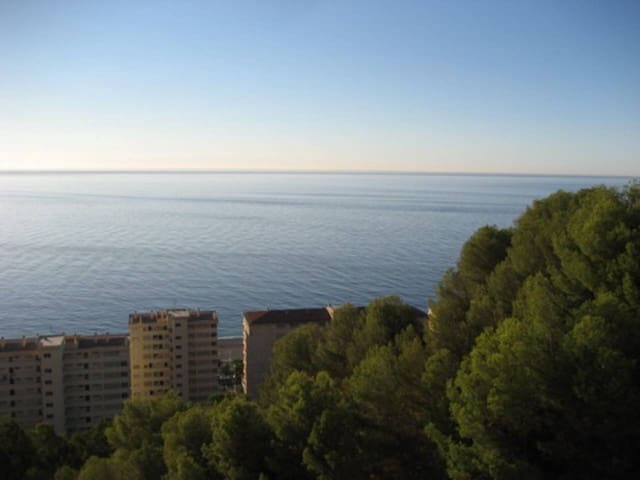 2 quarto Apartamento para arrendar em Velilla, Almuñécar com piscina garagem - 1 200 € (Ref: 9072896)