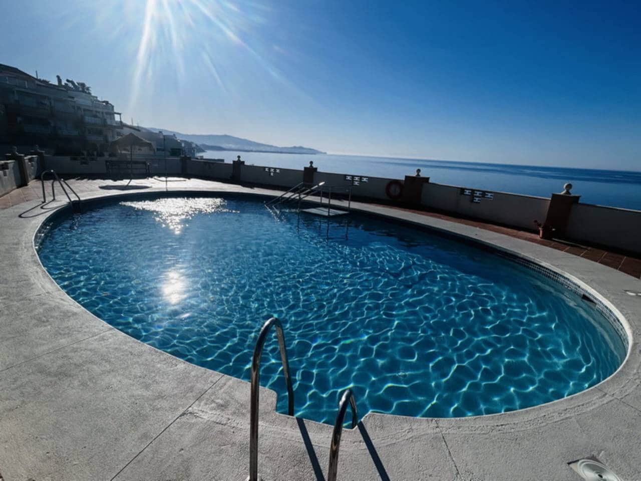 2 quarto Apartamento para arrendar em Velilla com piscina garagem - 1 200 € (Ref: 9072896)