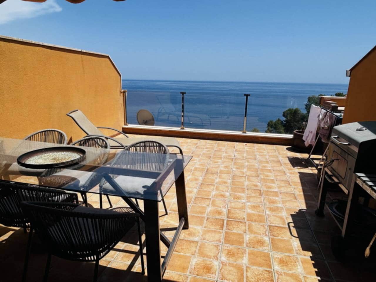 2 quarto Apartamento para arrendar em Velilla com piscina garagem - 1 200 € (Ref: 9072896)