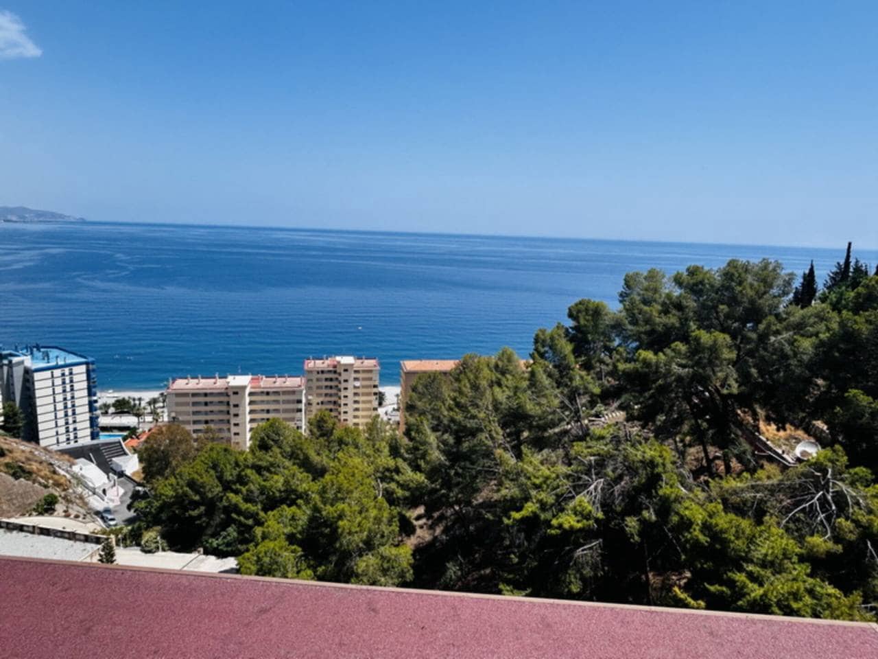 2 quarto Apartamento para arrendar em Velilla com piscina garagem - 1 200 € (Ref: 9072896)