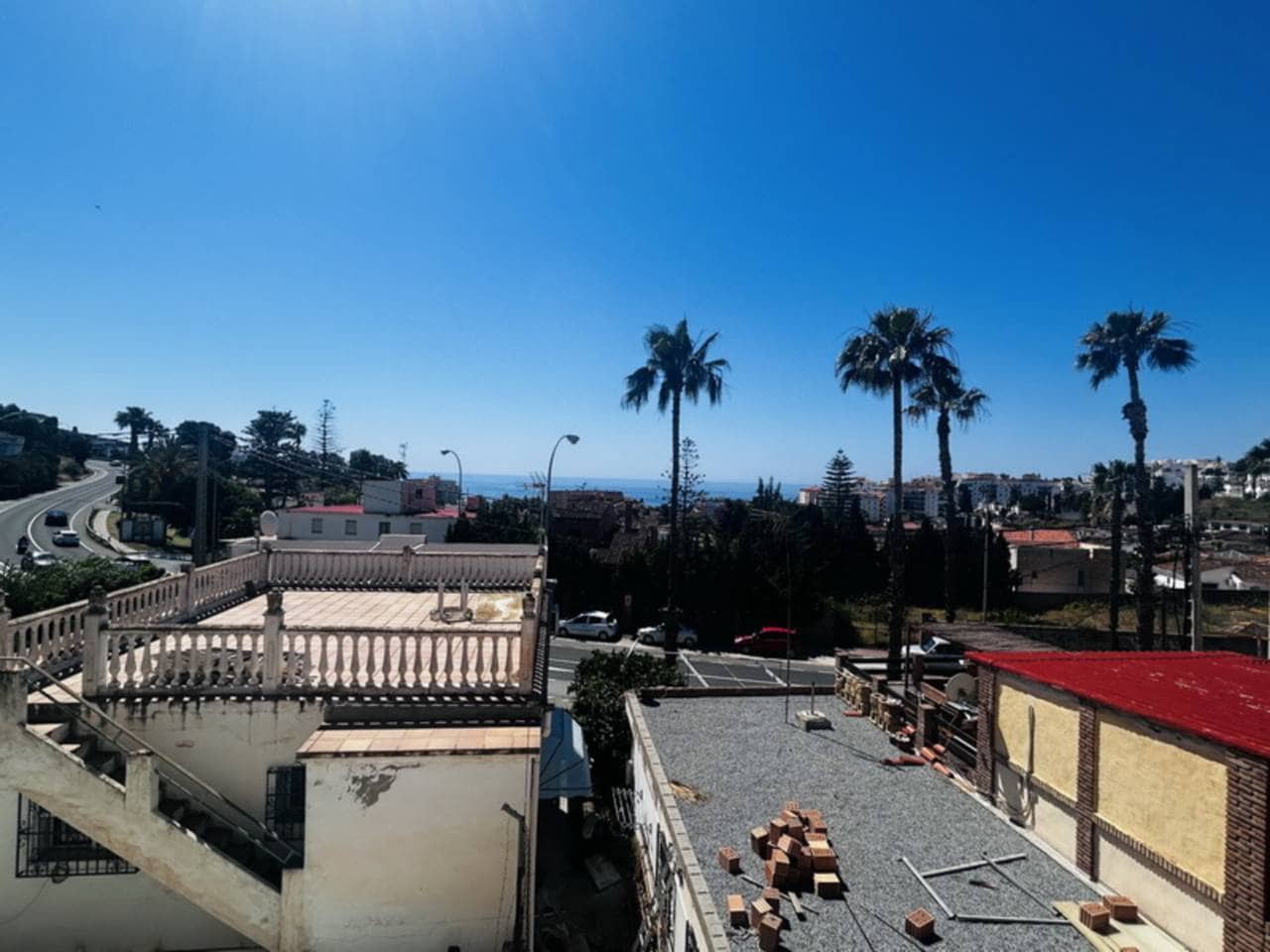 4 soverom Hus til salgs i Almunecar med svømmebasseng garasje - € 299 900 (Ref: 9104181)