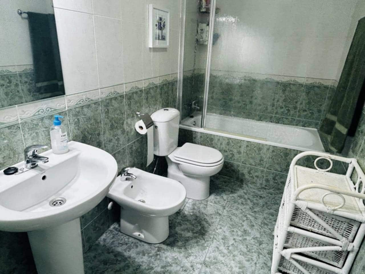 2 bedroom Apartment for rent in Velilla with garage - € 750 (Ref: 9115498)
