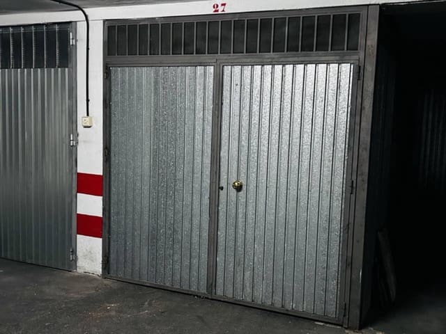 Garage à vendre à Almuñécar - 33 000 € (Ref: 9131825)