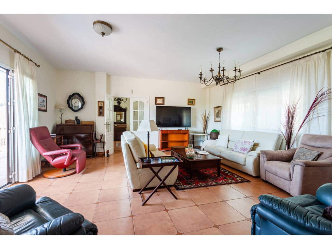 4 soveværelse Villa til salg i Taramay - € 599.000 (Ref: 9132035)