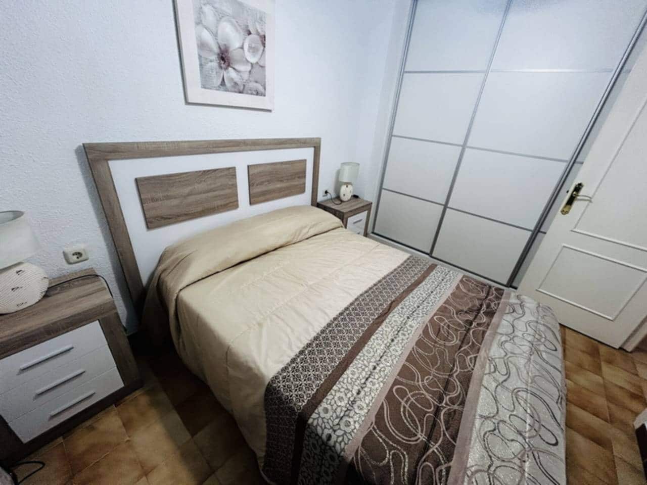 1 soveværelse Lejlighed til leje i Almunecar - € 700 (Ref: 9193079)