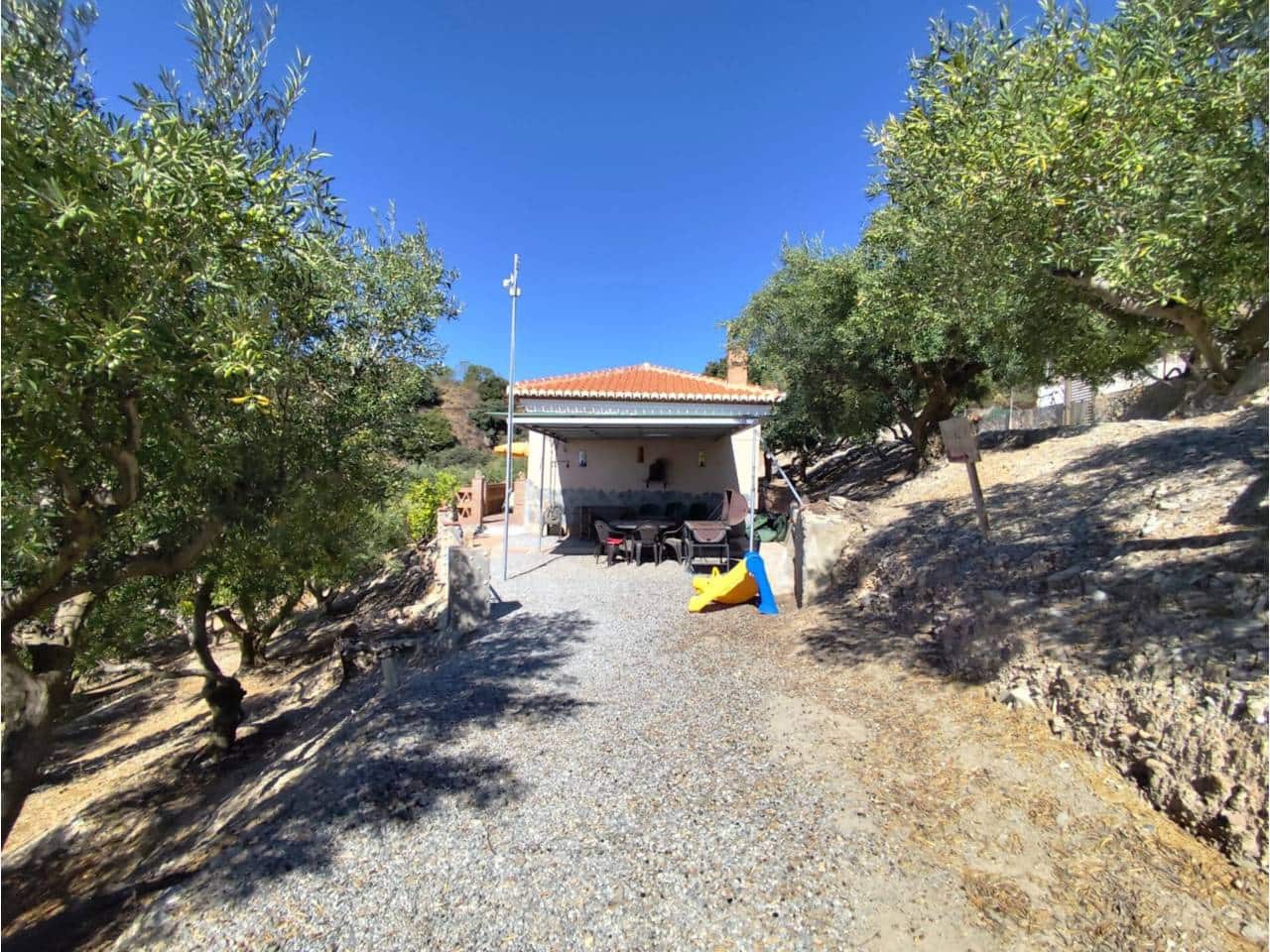 2 soveværelse Finca/Landehus til salg i Lentegi med swimmingpool garage - € 214.000 (Ref: 9247884)