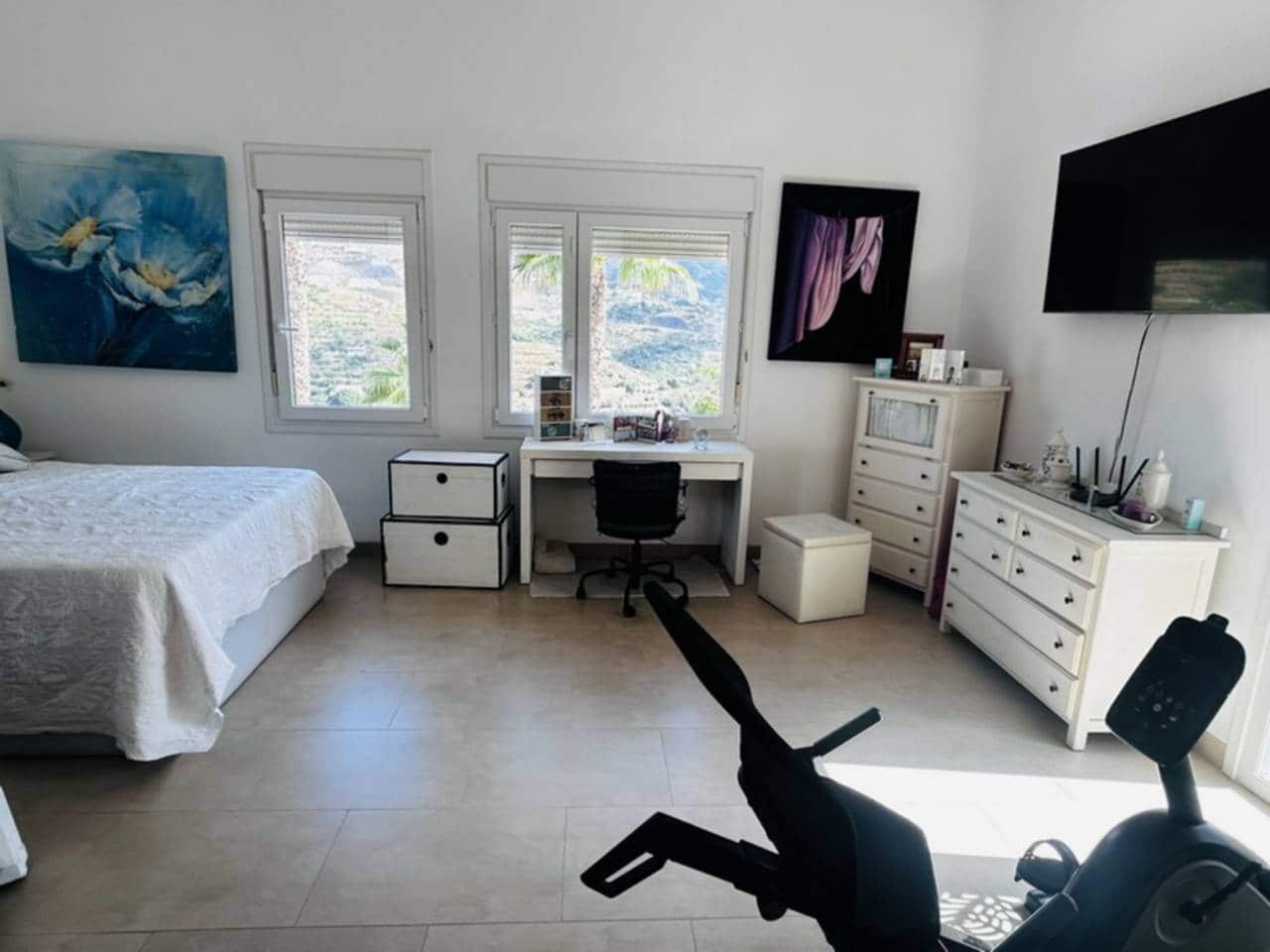 3 sovrum Hus till salu i Almunecar med pool - 409 000 € (Ref: 9265092)