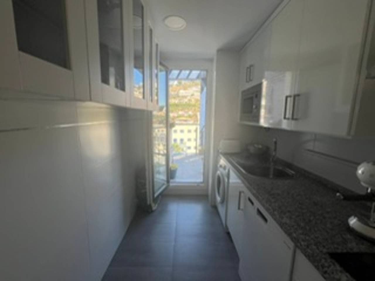 3 soveværelse Lejlighed til leje i Taramay med swimmingpool garage - € 1.130 (Ref: 9294137)