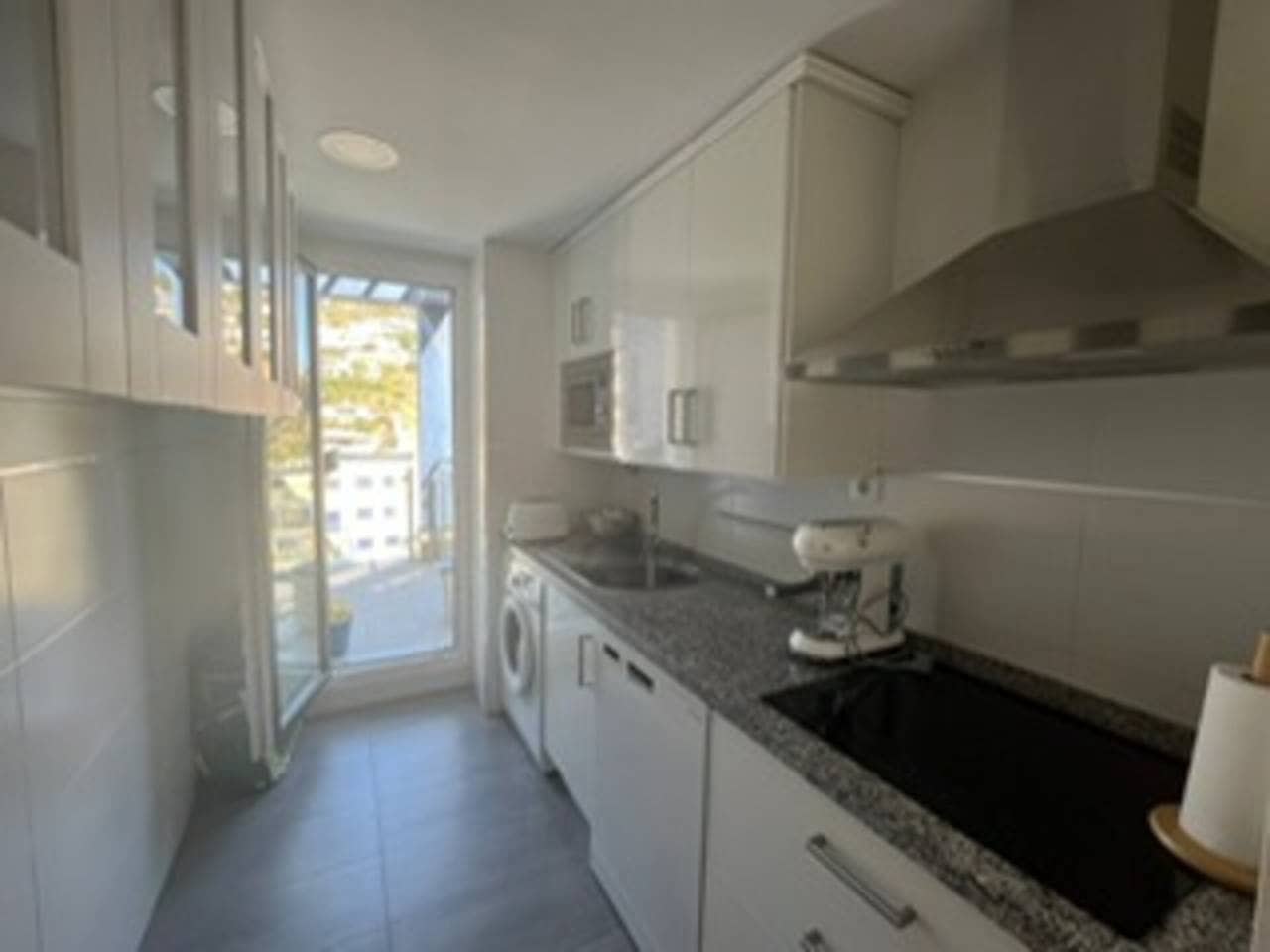 3 soveværelse Lejlighed til leje i Taramay med swimmingpool garage - € 1.130 (Ref: 9294137)