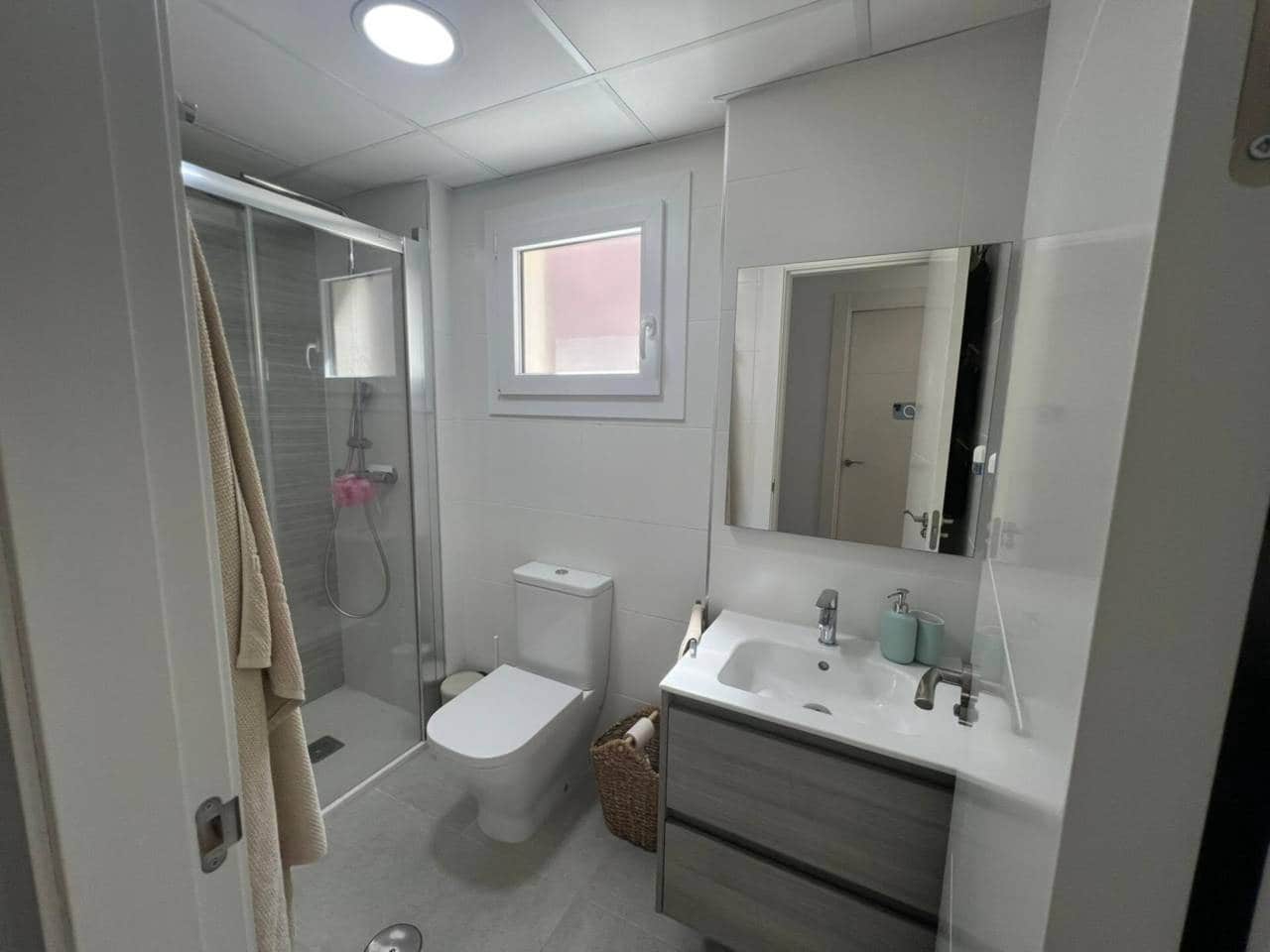 3 soveværelse Lejlighed til leje i Taramay med swimmingpool garage - € 1.130 (Ref: 9294137)