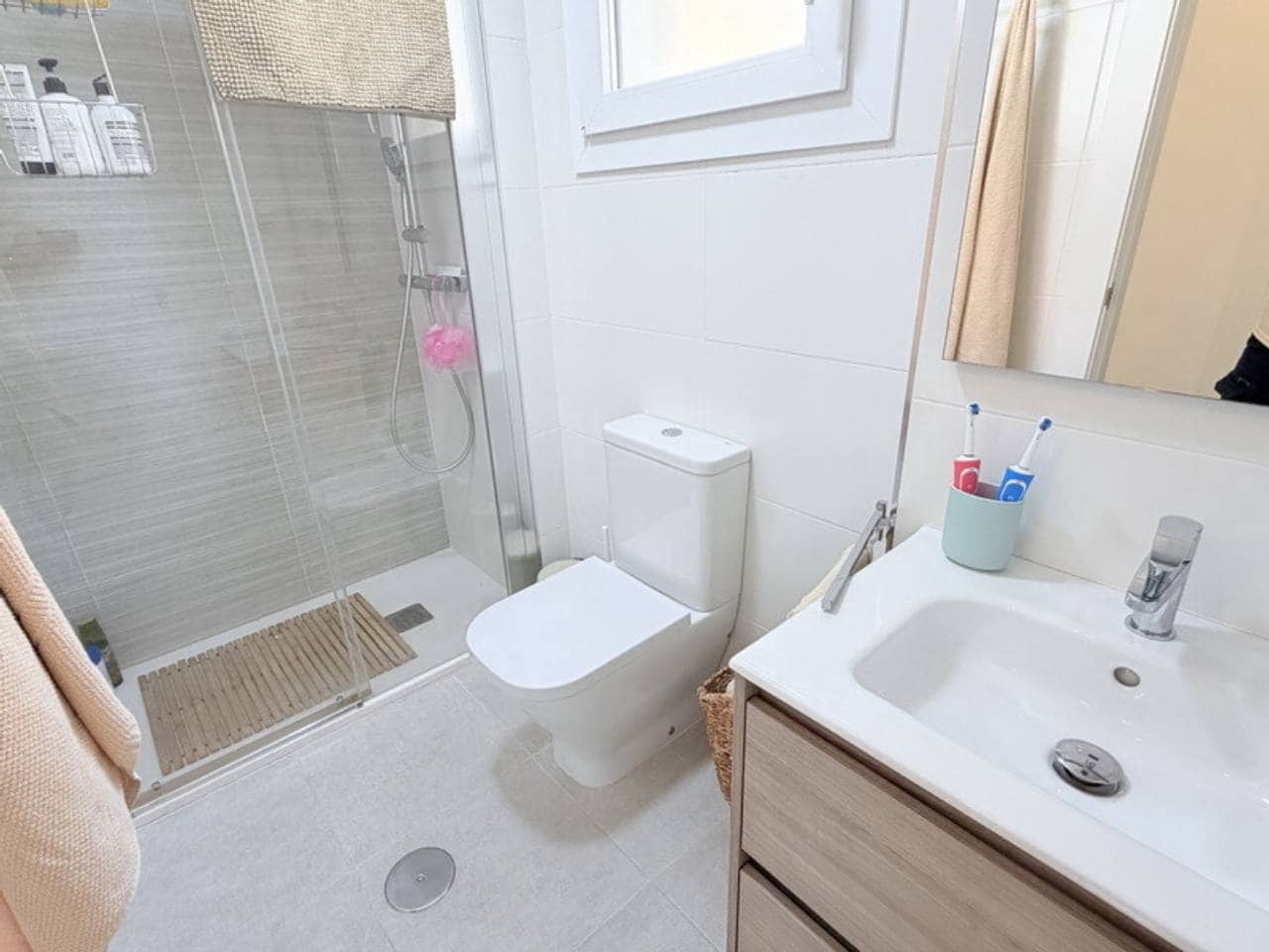 3 soveværelse Lejlighed til leje i Taramay med swimmingpool garage - € 1.130 (Ref: 9294137)