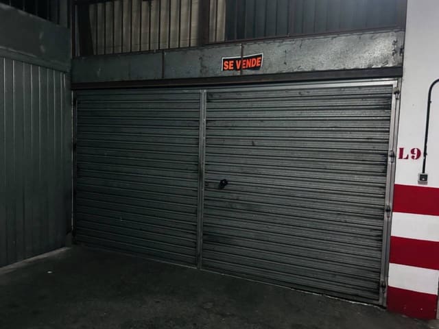 Garage for sale in Almuñécar - € 95,000 (Ref: 9296611)