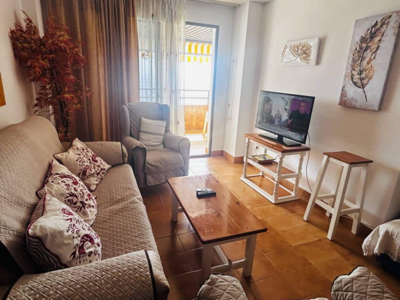 Appartement de 2 chambres à louer à Almunecar - 980 € (Ref: 9296612)