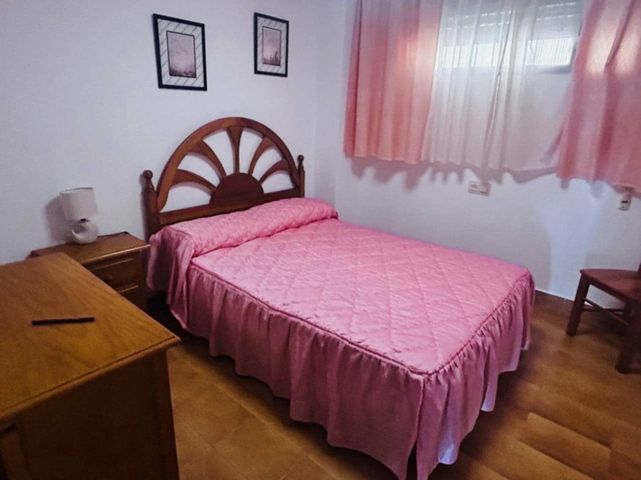 Appartement de 2 chambres à louer à Almunecar - 980 € (Ref: 9296612)