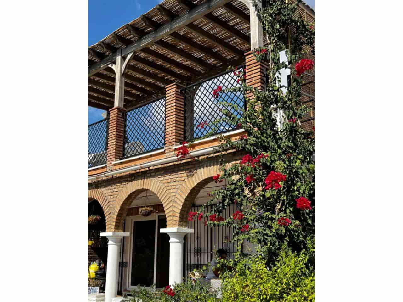 Chalet de 3 habitaciones en Almuñécar en venta con piscina garaje - 695.000 € (Ref: 9357968)