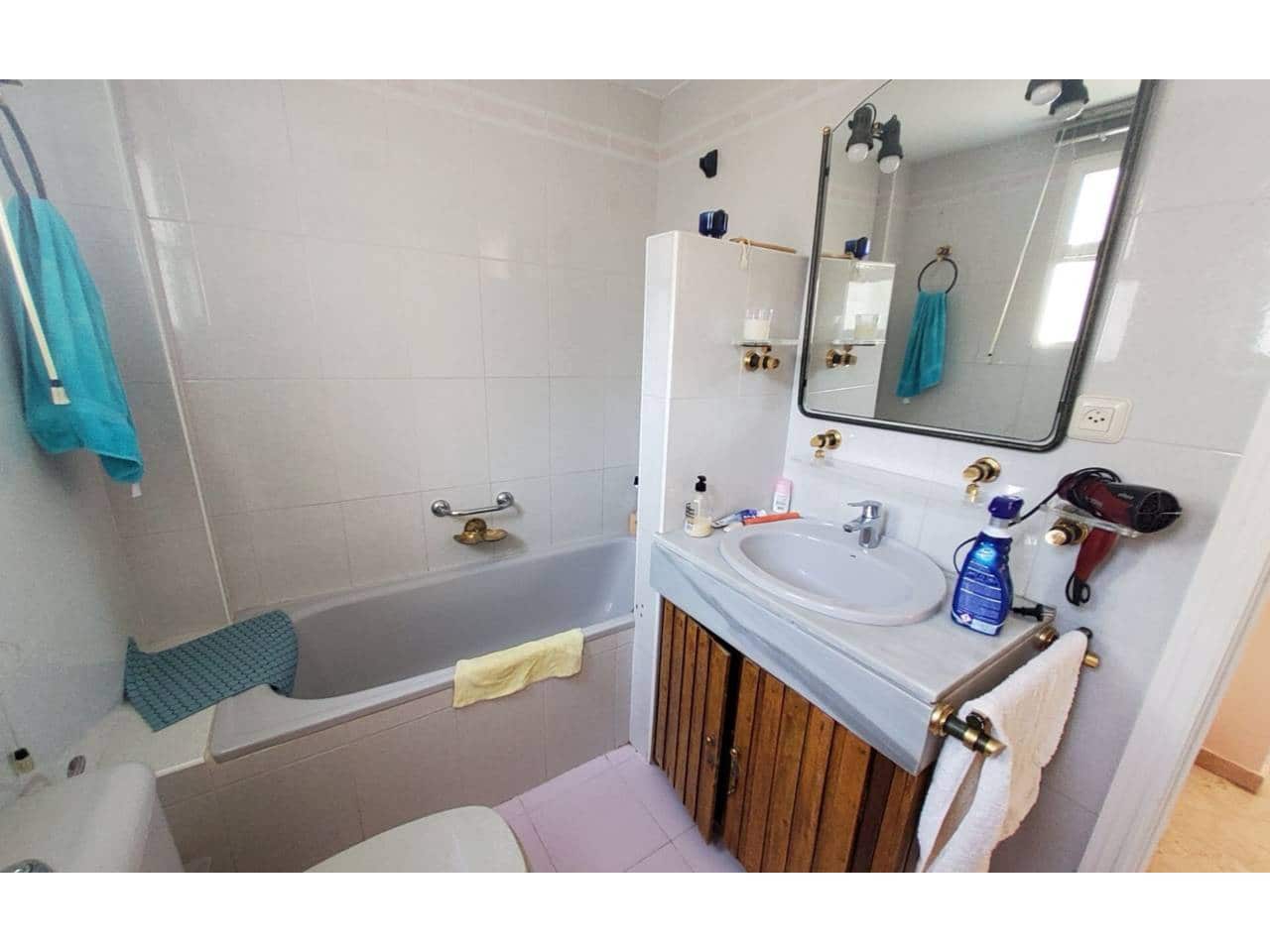 4 soveværelse Villa til salg i Taramay med swimmingpool garage - € 625.000 (Ref: 9357969)