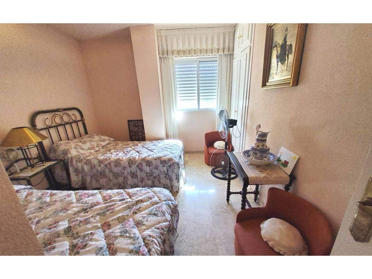 4 soveværelse Villa til salg i Taramay med swimmingpool garage - € 625.000 (Ref: 9357969)