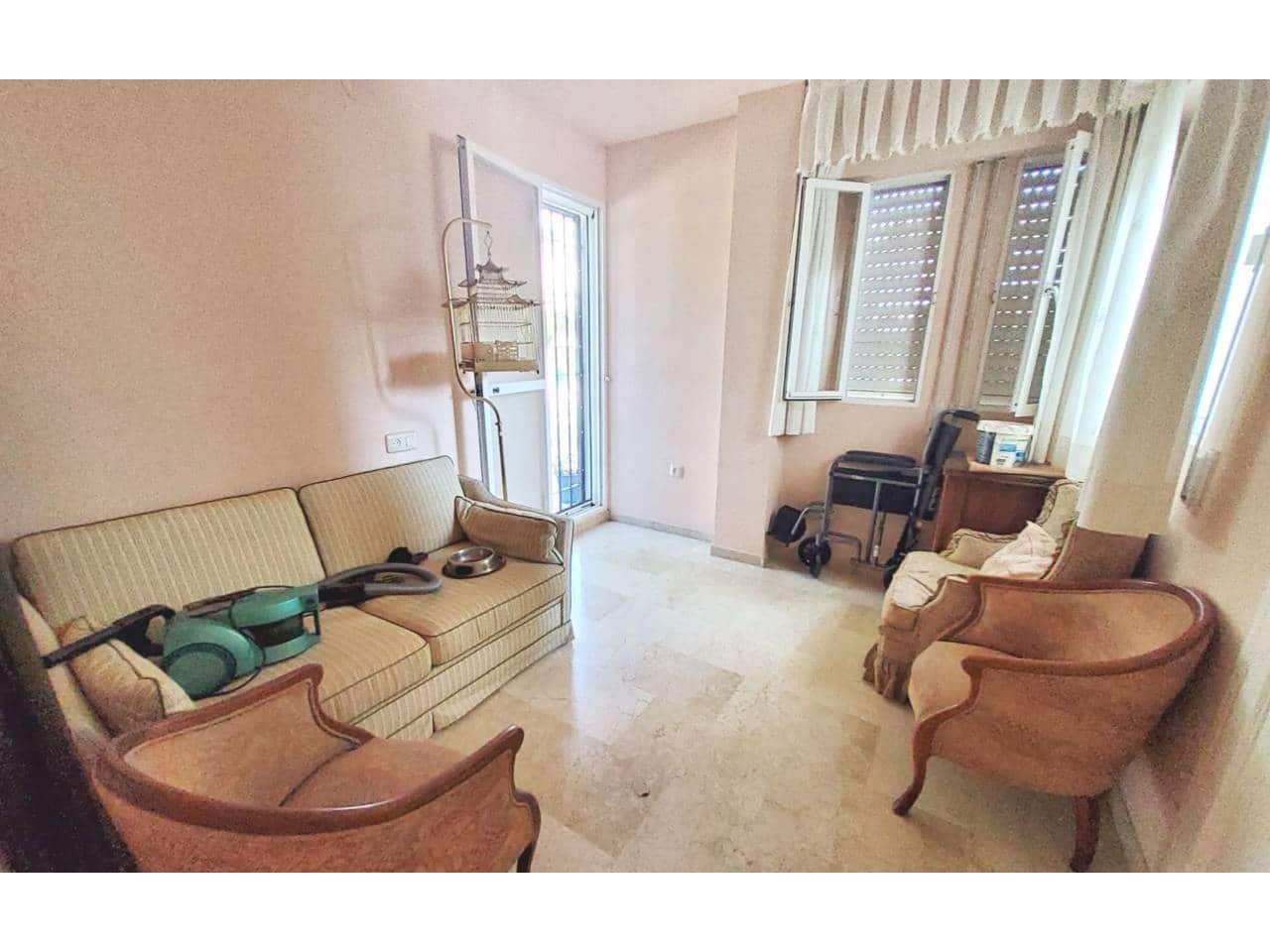 4 soveværelse Villa til salg i Taramay med swimmingpool garage - € 625.000 (Ref: 9357969)