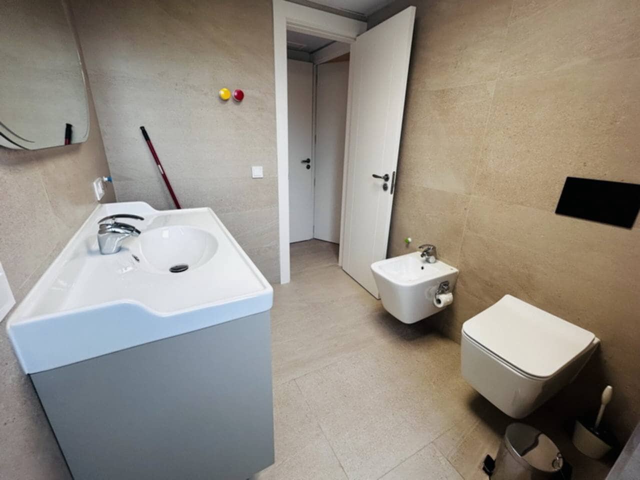 2 soverom Leilighet til salgs i Velilla med garasje - € 395 000 (Ref: 9371378)