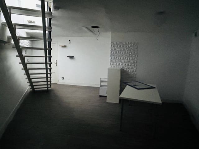 Erhverv til leje i Almuñécar - € 450 (Ref: 9378683)