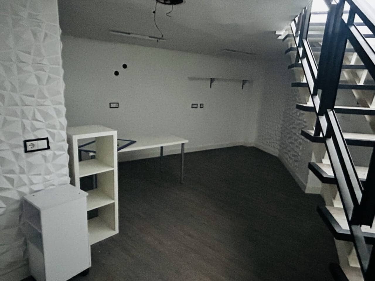 Erhverv til leje i Almunecar - € 450 (Ref: 9378683)