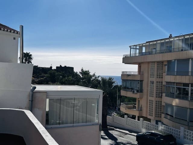 Appartement de 2 chambres à louer à Almuñécar - 980 € (Ref: 9382305)