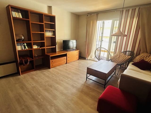 Appartement de 2 chambres à louer à Almuñécar - 980 € (Ref: 9382305)