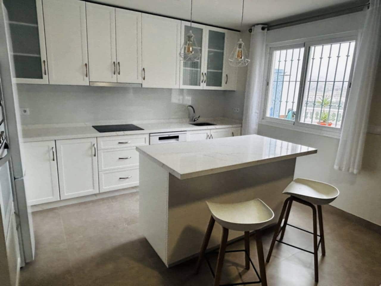 2 sypialnia Mieszkanie do wynajęcia w Almunecar z basenem - 1 200 € (Ref: 9395693)