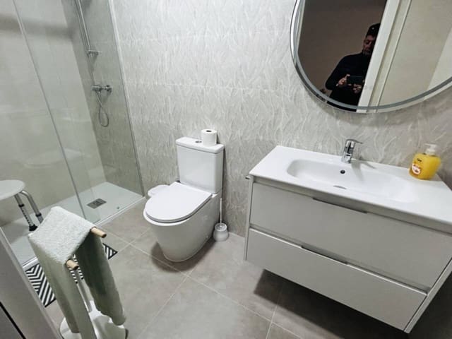 2 quarto Apartamento para arrendar em Almuñécar com piscina - 1 200 € (Ref: 9395693)