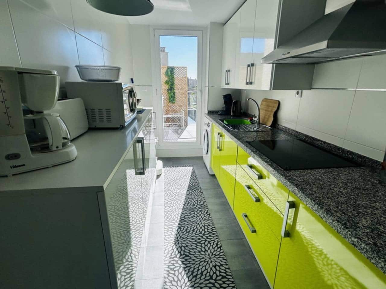 3 chambre Appartement à vendre à Almunecar avec piscine garage - 320 000 € (Ref: 9400347)