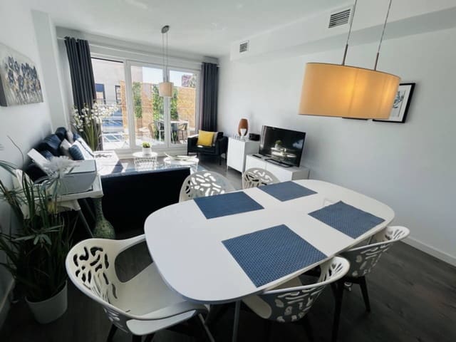 Piso de 3 habitaciones en Almuñécar en venta con piscina garaje - 320.000 € (Ref: 9400347)