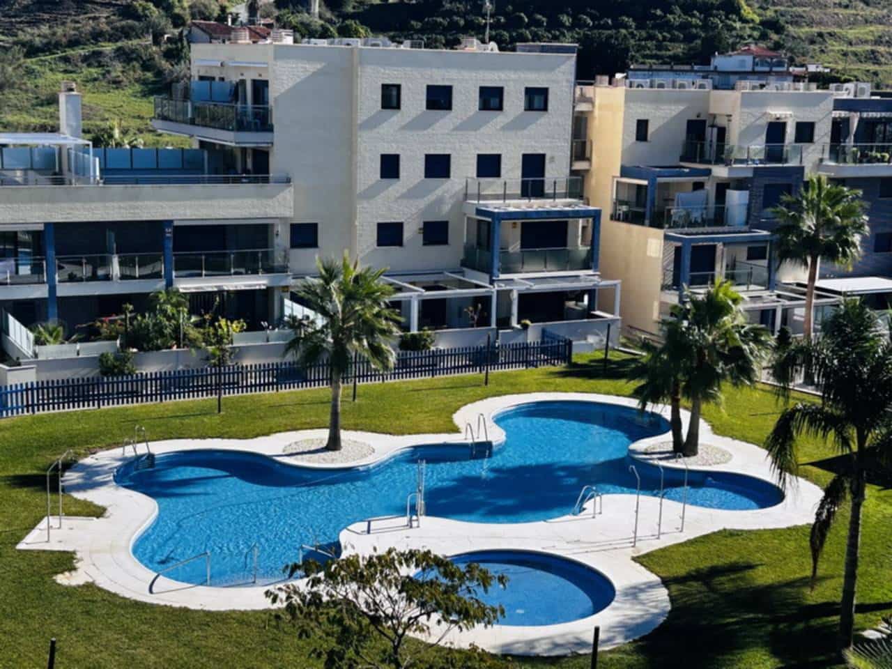 3 chambre Appartement à vendre à Almunecar avec piscine garage - 320 000 € (Ref: 9400347)