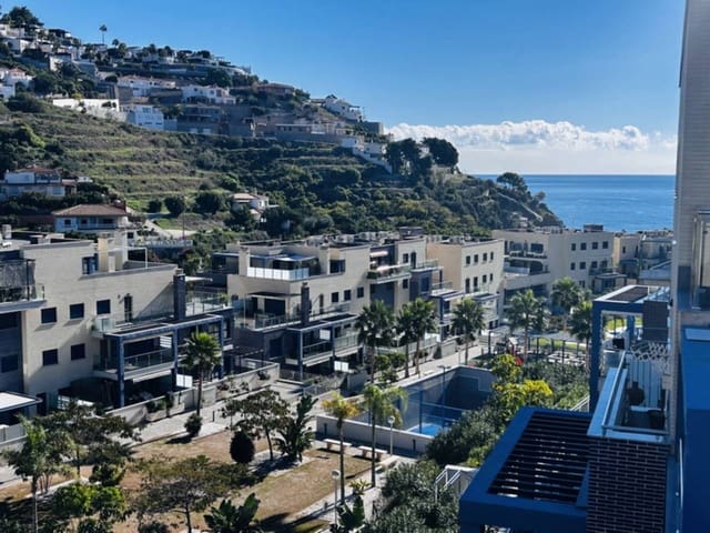 Piso de 3 habitaciones en Almuñécar en venta con piscina garaje - 320.000 € (Ref: 9400347)