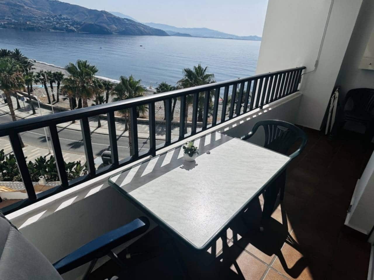 2 bedroom Apartment for rent in Almunecar with garage - € 980 (Ref: 9412595)