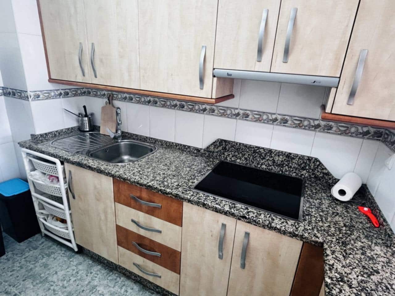 2 bedroom Apartment for rent in Almunecar with garage - € 980 (Ref: 9412595)