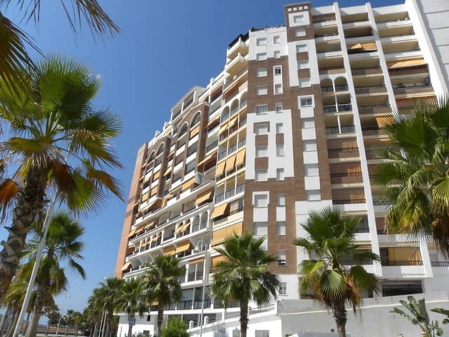 2 bedroom Apartment for rent in Almuñécar with garage - € 980 (Ref: 9412595)