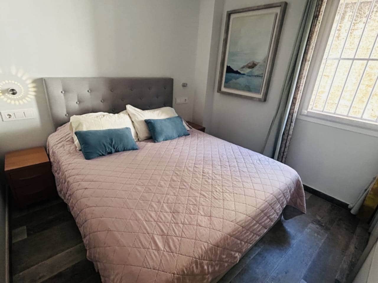 2 bedroom Flat for rent in Almunecar - € 750 (Ref: 9412596)