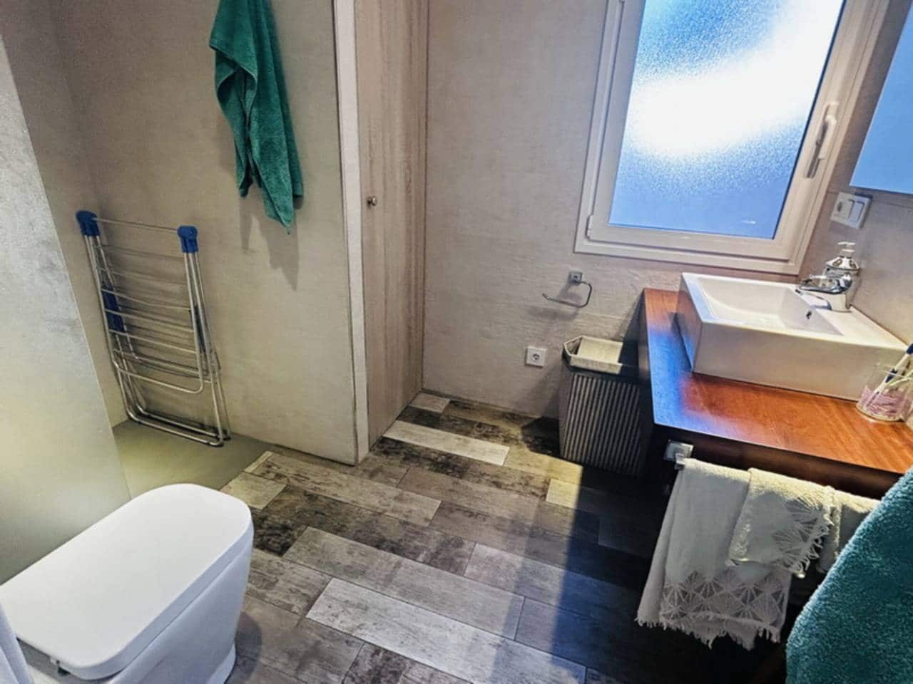 2 bedroom Flat for rent in Almunecar - € 750 (Ref: 9412596)