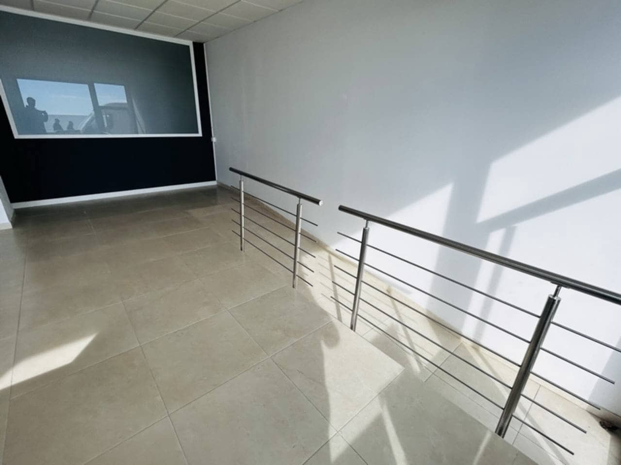 Erhverv til leje i Almunecar - € 1.200 (Ref: 9413567)