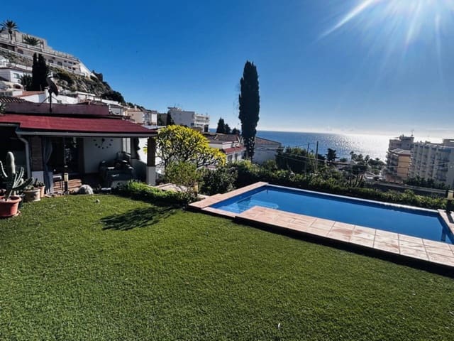 2 soveværelse Villa til salg i Almuñécar med swimmingpool garage - € 380.000 (Ref: 9430750)