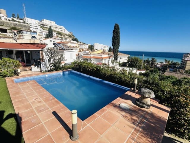 2 chambre Villa/Maison à vendre à Velilla, Almuñécar avec piscine garage - 380 000 € (Ref: 9430750)