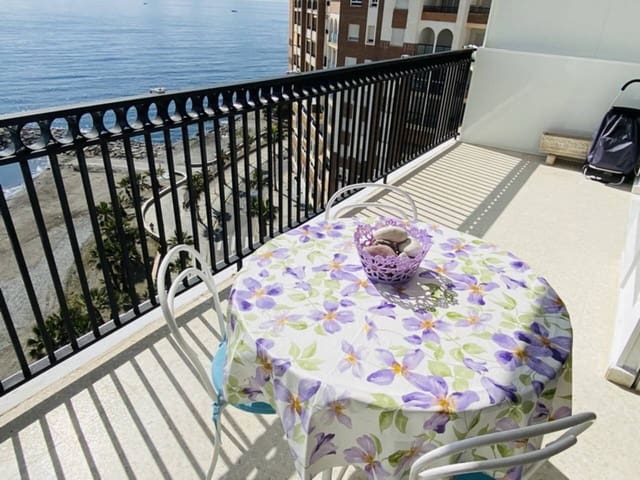 2 quarto Apartamento para arrendar em Velilla, Almuñécar com piscina - 800 € (Ref: 9451390)